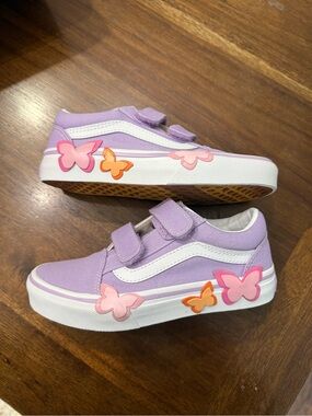 Vans Kids Lavender Butterfly Old Skool V Velcro Sneakers